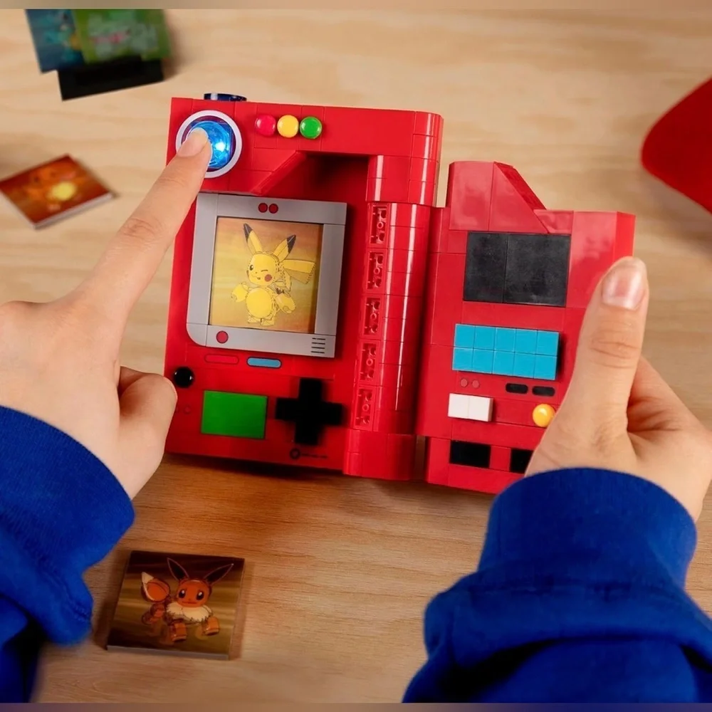 MEGA Pokémon Building Toys Set, Kanto Region Pokédex with 322 Pieces